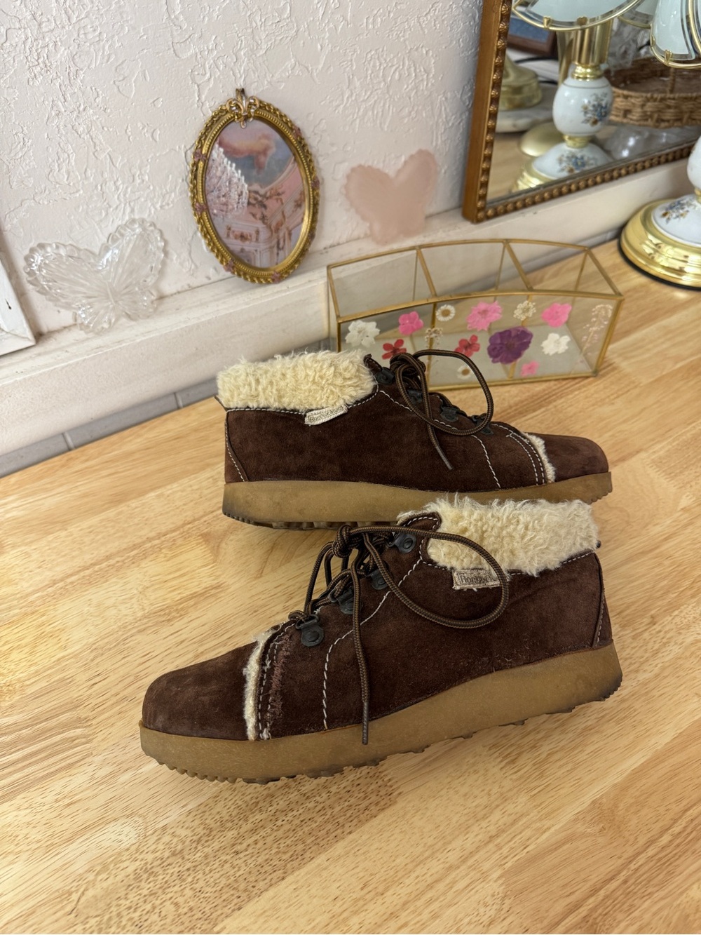 Cozy Reclaimed Vintage Brown Suede Faux Shearling Lace-Up Sneaker Boots Size 10